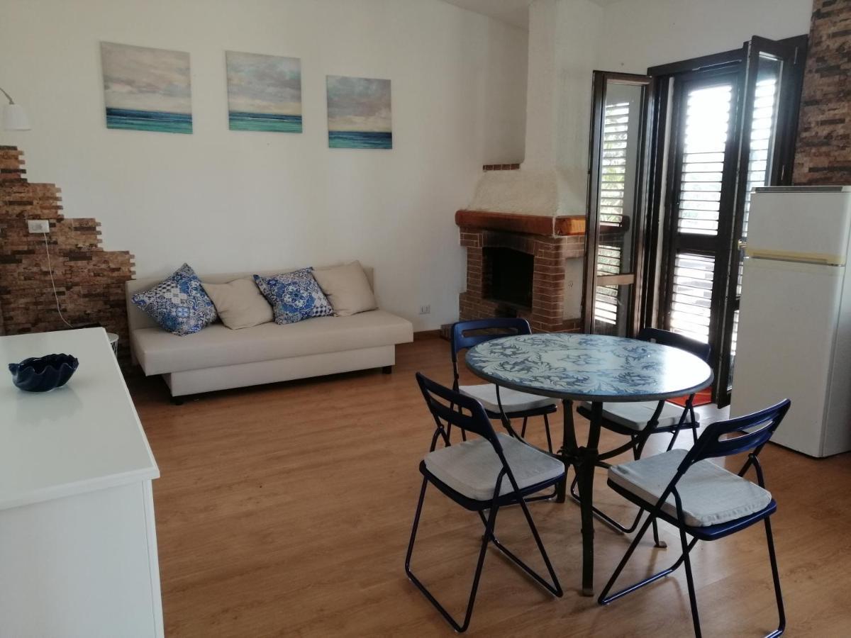 Appartamentino in villa a 2 passi dal mare Fontane Bianche Esterno foto