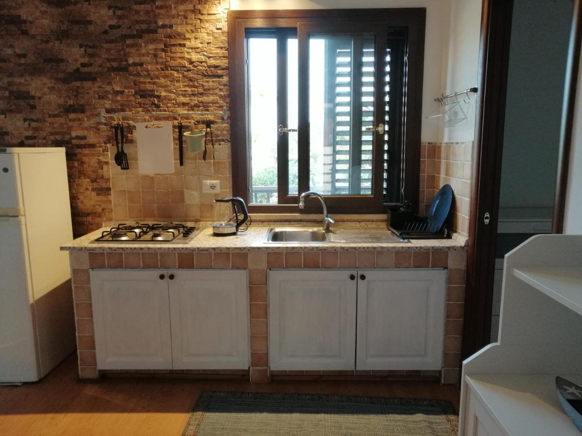 Appartamentino in villa a 2 passi dal mare Fontane Bianche Esterno foto